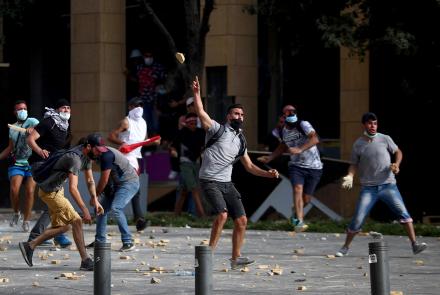 Violent protests, anger in Beirut over blast: asset-mezzanine-16x9