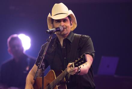 Brad Paisley Performs "He Stopped Loving Her Today": asset-mezzanine-16x9