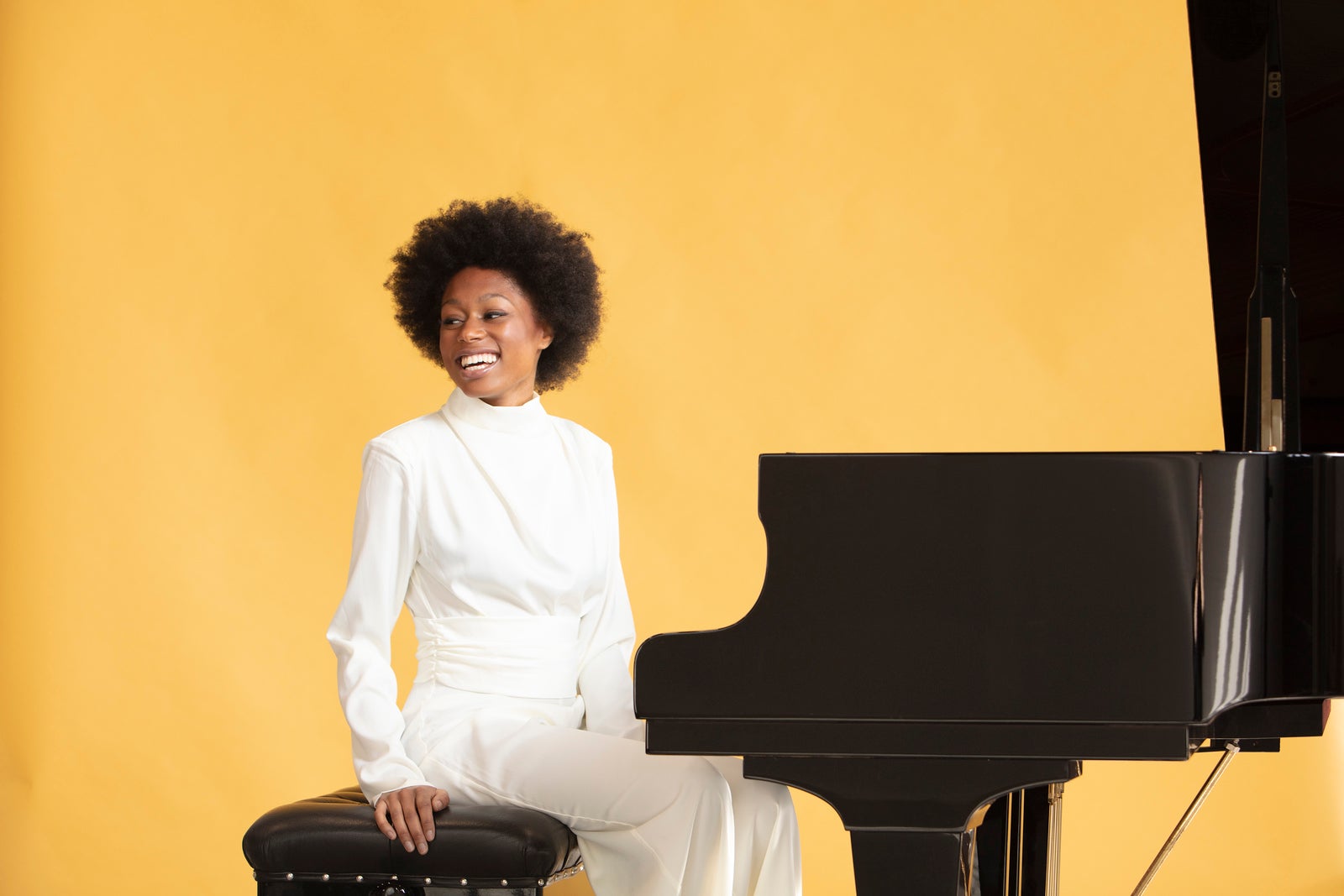 美品 Isata Kanneh-Mason A Conversation with Pianist Isata Kanneh-Mason | WETA