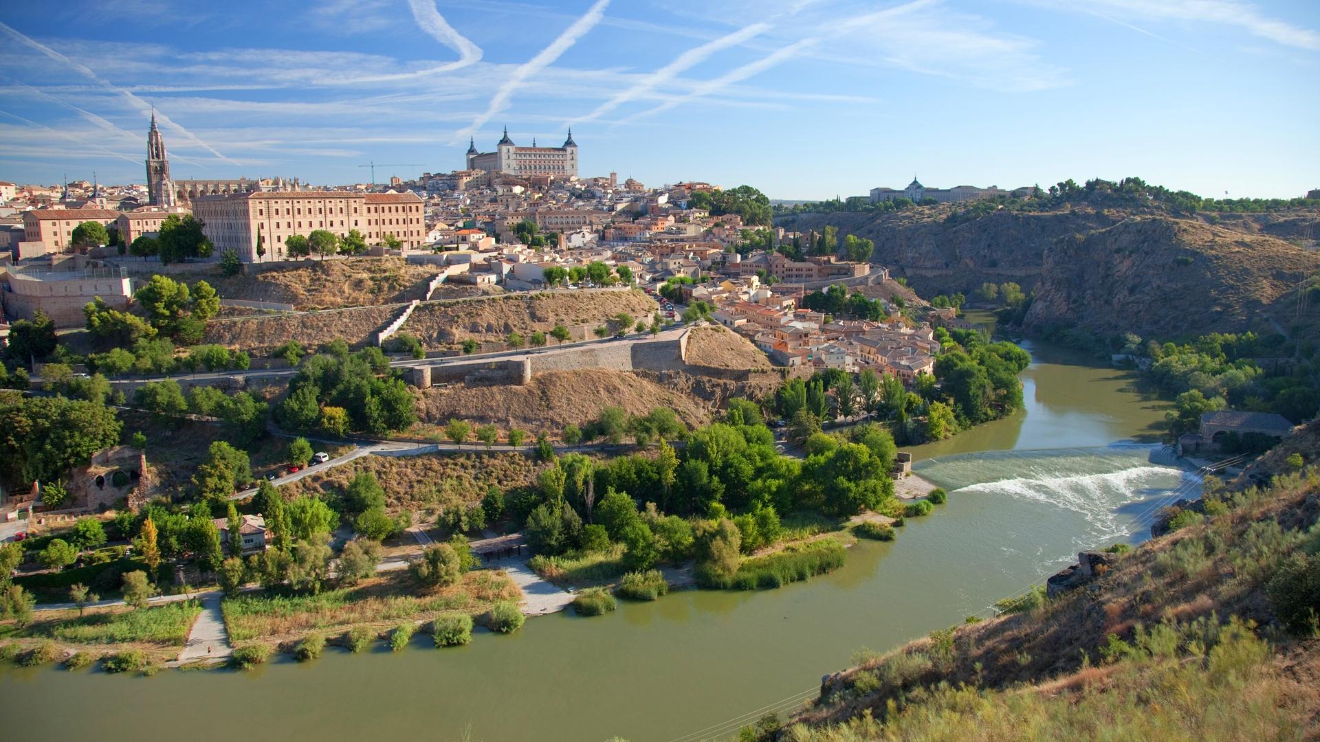 Highlights of Castile: Toledo and Salamanca | WETA