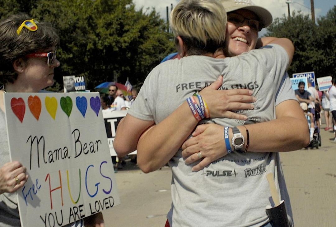 Trailer | Mama Bears: asset-mezzanine-16x9