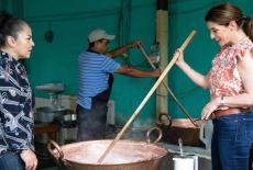 Pati's Mexican Table: Texas BBQ in the Orange Belt: TVSS: Iconic