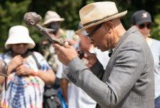 Antiques Roadshow: Clissold Park 3: TVSS: Iconic