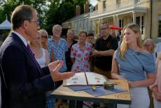 Antiques Roadshow: Belmont House 2: TVSS: Iconic