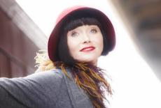 Miss Fisher's Murder Mysteries: Murder on the Ballarat Train: TVSS: Iconic