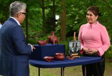 Antiques Roadshow: Crystal Bridges Museum of American Art Hour 2: TVSS: Iconic