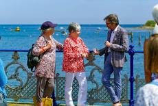 Antiques Roadshow: Swanage Pier and Seafront, Dorset 2: TVSS: Iconic