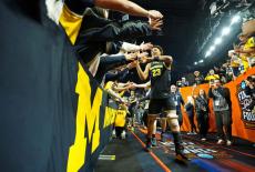 NCAA Basketball: Final Four National Semifinal-Michigan at Arizona