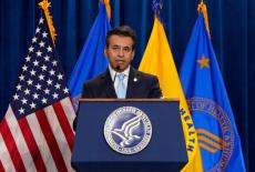 U.S. Health and Human Services (HHS) Secretary Robert F.Kennedy, Jr. and U.S. Food and Drug Administration (FDA) Commissio...