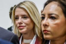 Former U.S. Attorney General Pam Bondi expected to testify in Epstein probe
