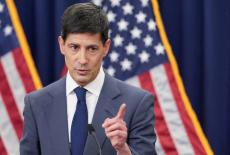 FILE PHOTO: U.S. Federal Reserve Chairman Kevin Warsh holds a press conference in Washington