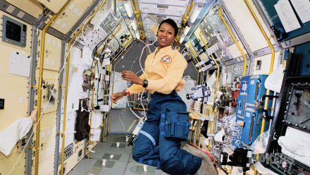 Mae Jemison, First African-American Woman in Space: asset-mezzanine-16x9