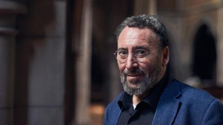 “Richard III” with Sir Antony Sher Preview: asset-mezzanine-16x9