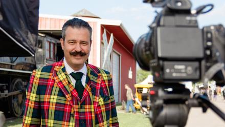 Segment: Nicho Lowry — Bern Hill Posters & Maquettes: asset-mezzanine-16x9