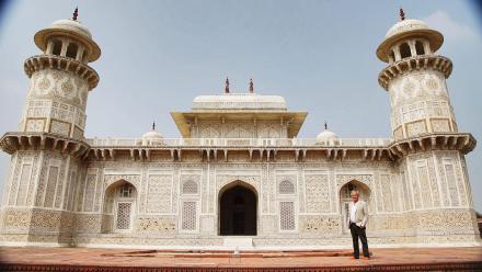 Renaissances: asset-mezzanine-16x9