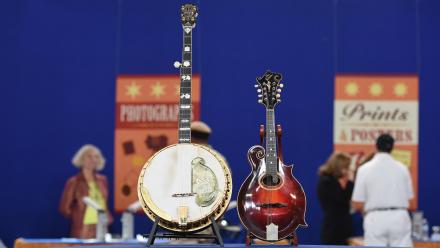 Appraisal: 1922 Vega Fairbanks Banjo & 1924 Gibson Mandolin: asset-mezzanine-16x9