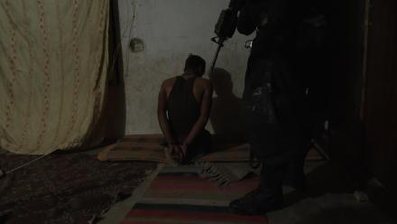 Watch Iraq's counterterrorism unit raid an ISIS agent's home: asset-mezzanine-16x9