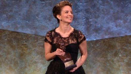 Tina Fey's Acceptance Speech: asset-mezzanine-16x9