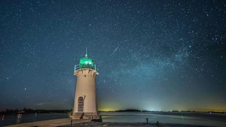 Photographer captures lighthouses impacted by climate change: asset-mezzanine-16x9
