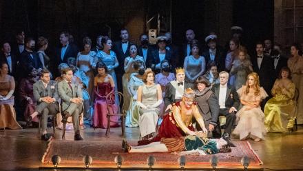 Great Performances at the Met: Hamlet Preview: asset-mezzanine-16x9