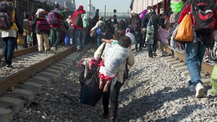 Photographer documents immigration and detention facility: asset-mezzanine-16x9