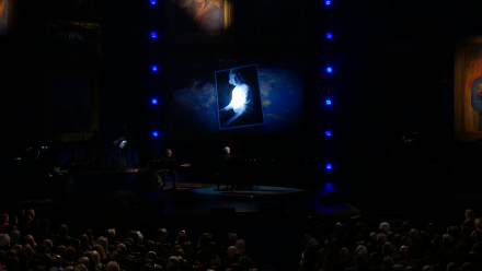 Annie Lennox Sings Both Sides Now: asset-mezzanine-16x9