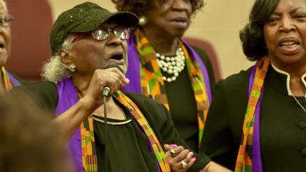 Dementia-Friendly, Amazing Grace Chorus: asset-mezzanine-16x9