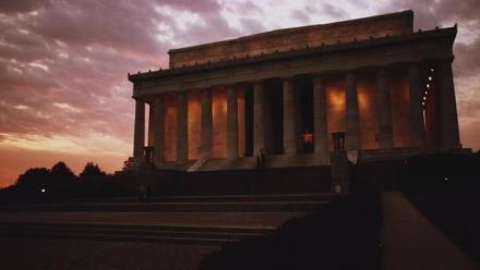 The Lincoln Memorial: asset-mezzanine-16x9