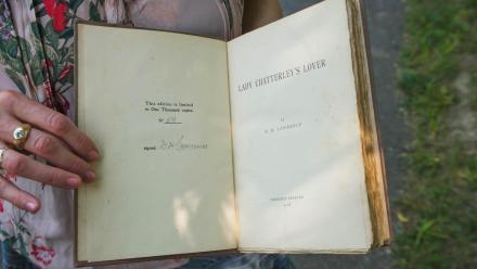 Appraisal: 1928 D.H. Lawrence-signed "Lady Chatterley's Lover" 1st Edition: asset-mezzanine-16x9