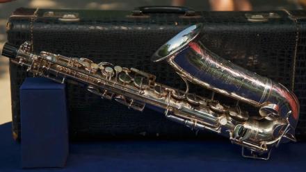 Appraisal: 1929 Selmer Alto Saxophone & Case: asset-mezzanine-16x9