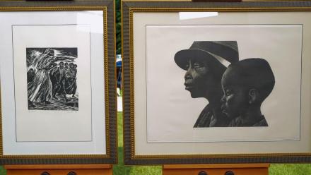 Appraisal: 1975 & 1979 Elizabeth Catlett Prints: asset-mezzanine-16x9