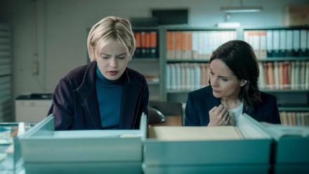 Paper Mountain Girl (Part 2): asset-mezzanine-16x9