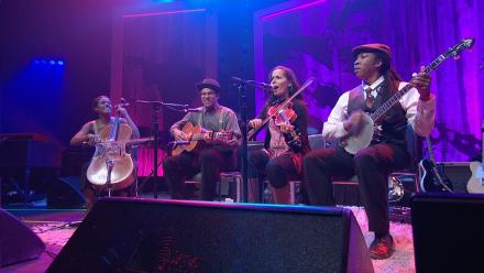 Johnny Cash: We Walk The Line: asset-mezzanine-16x9