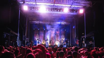 Trampled by Turtles performs “Wait So Long": asset-mezzanine-16x9