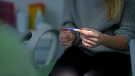 Women Over 40 Having More Kids Than Teens: asset-mezzanine-16x9