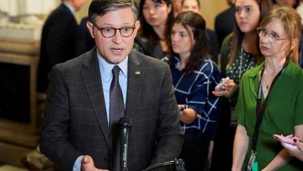 Stopgap measures to avoid government shutdown fail in Senate: asset-mezzanine-16x9