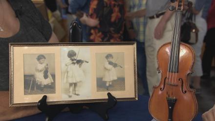 Appraisal: 1/16-Size French Violin, ca. 1860: asset-mezzanine-16x9