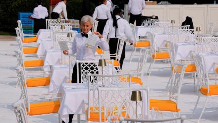 White House’s iconic Rose Garden gets a makeover by Trump: asset-mezzanine-16x9