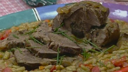 Leisurely Sunday Dinner: asset-mezzanine-16x9