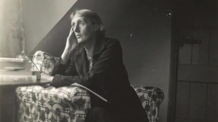 Collection of Virginia Woolf's lost stories published: asset-mezzanine-16x9