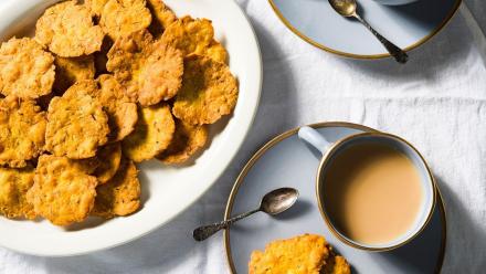 Baa’s Crunchy Pooris: asset-mezzanine-16x9