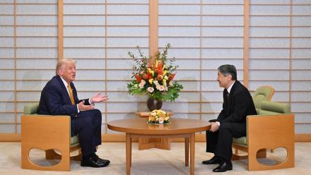 Trump visits Japan's new PM ahead of meeting with China’s Xi: asset-mezzanine-16x9