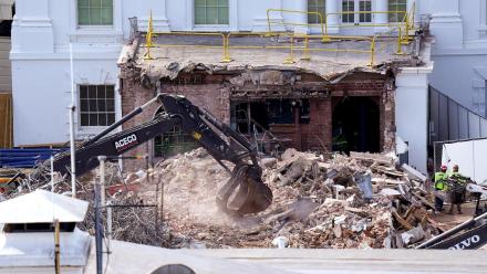 East Wing torn down as Trump clears space for his ballroom: asset-mezzanine-16x9