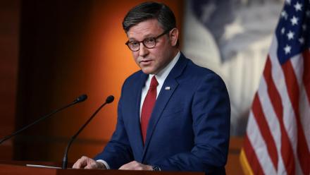 House passes bill to end longest government shutdown: asset-mezzanine-16x9