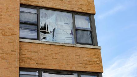 Dramatic Chicago ICE raid results in no criminal charges: asset-mezzanine-16x9