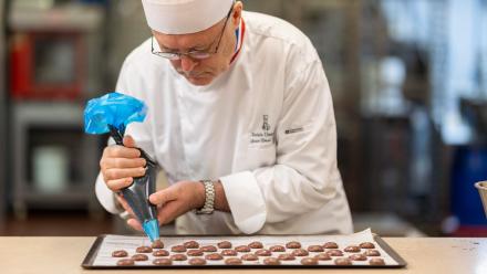 France Made With Love: asset-mezzanine-16x9