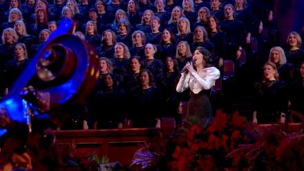 Hark! The Herald Angels Sing: asset-mezzanine-16x9