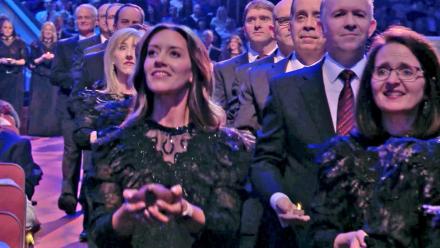 'Twas Midnight in the Stable: asset-mezzanine-16x9