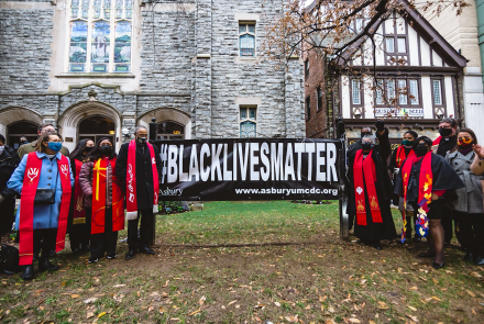 Raising the Black Lives Matter Banner: asset-mezzanine-16x9