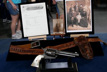 Appraisal: Colt Single-action Army Revolver, ca. 1885: asset-mezzanine-16x9